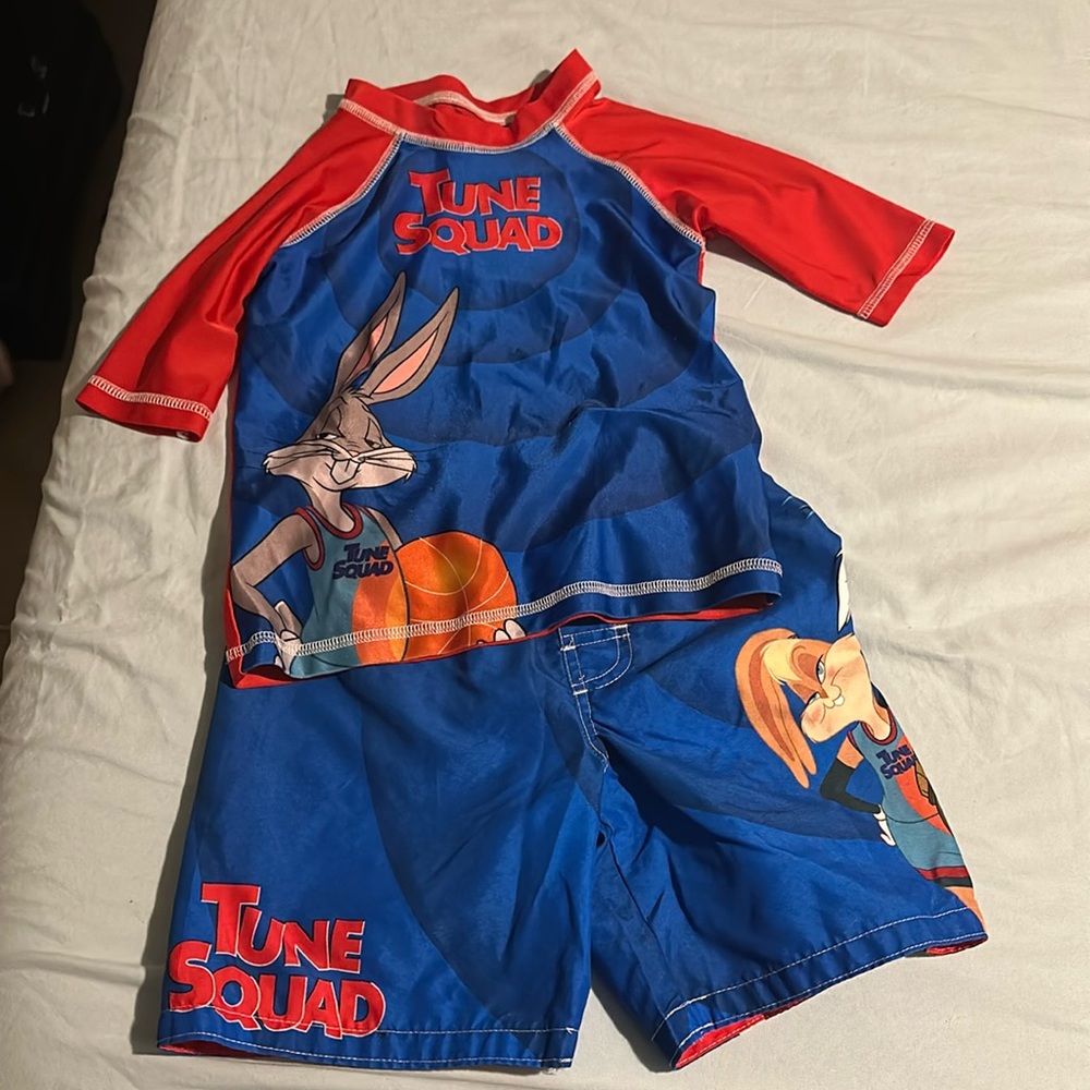 Looney Tunes Swim set